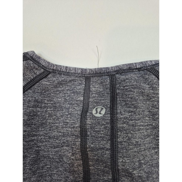 Lululemon Shirt Womens Small Gray Long Sleeve Running Thumbholes Pocket - Picture 4 of 11